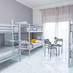Hostel Partenope
