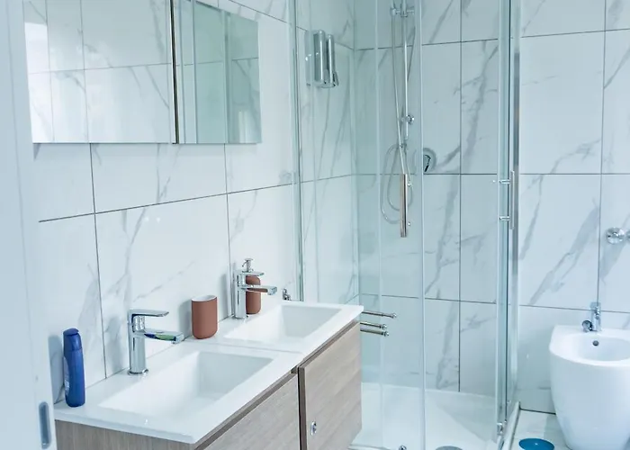 Хостел Partenope *