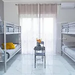 Hostel Partenope *